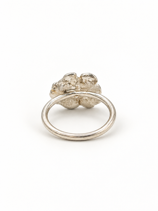 Oval Quartz Rings