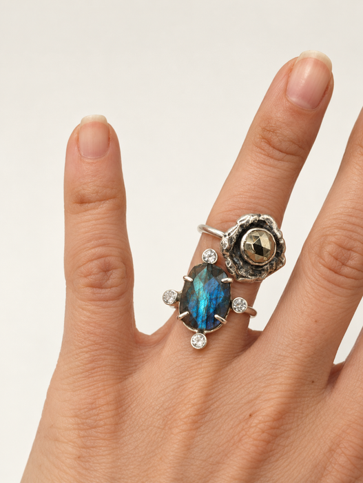Labradorite Quartz Ring