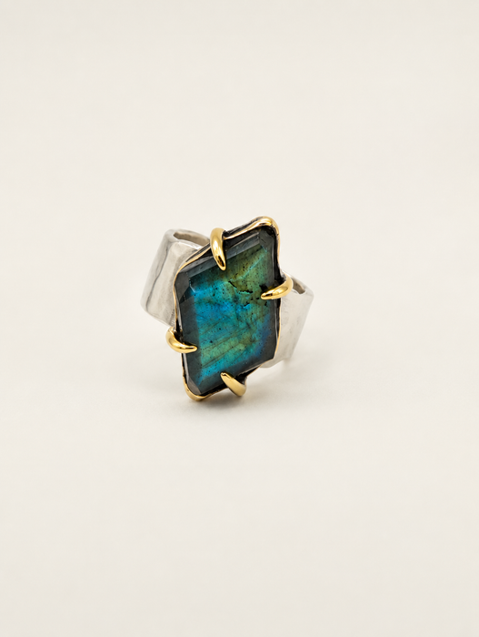 Labradorite Ring on Sterling Band