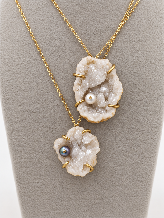 Druzy Quartz Geode Pendant with White Freshwater Pearl