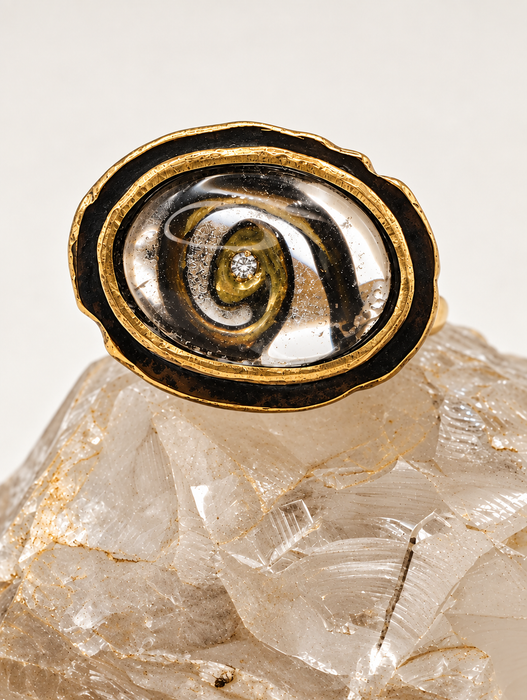 Diamond Eye Quartz Snake Ring