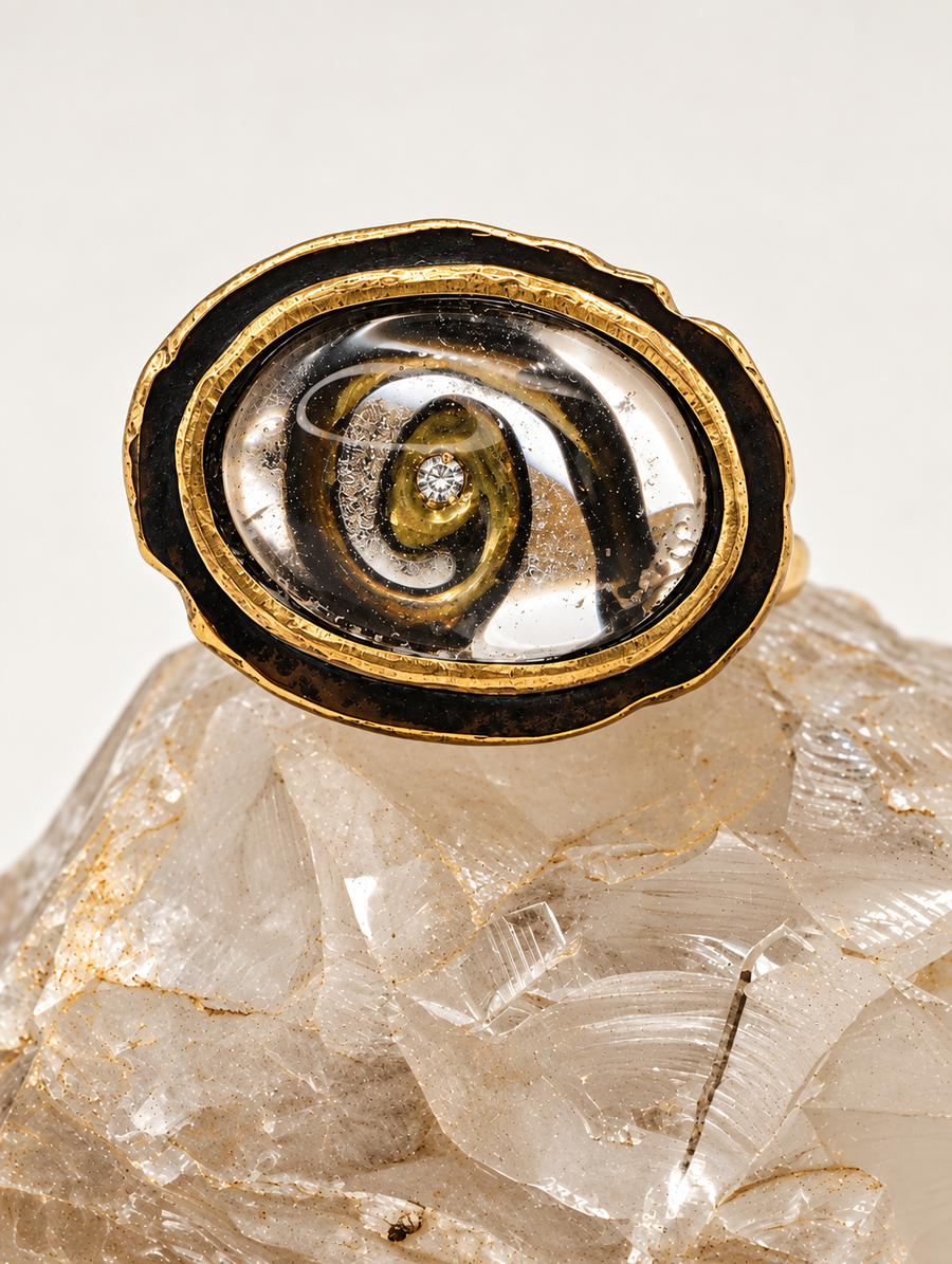 Diamond Eye Quartz Snake Ring