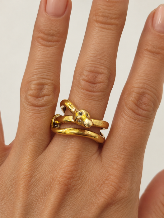 Diamond Eyes Snake Ring