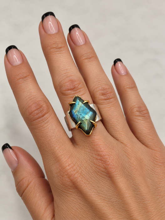 Labradorite Ring on Sterling Band