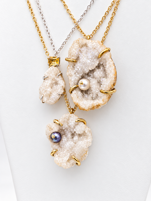 Druzy Quartz Geode Pendant with Yellow Citrine