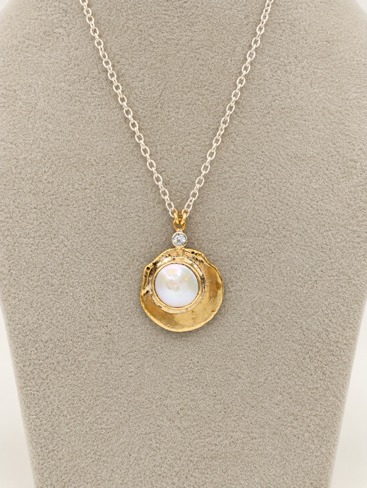 Freshwater Coin Pearl Necklace