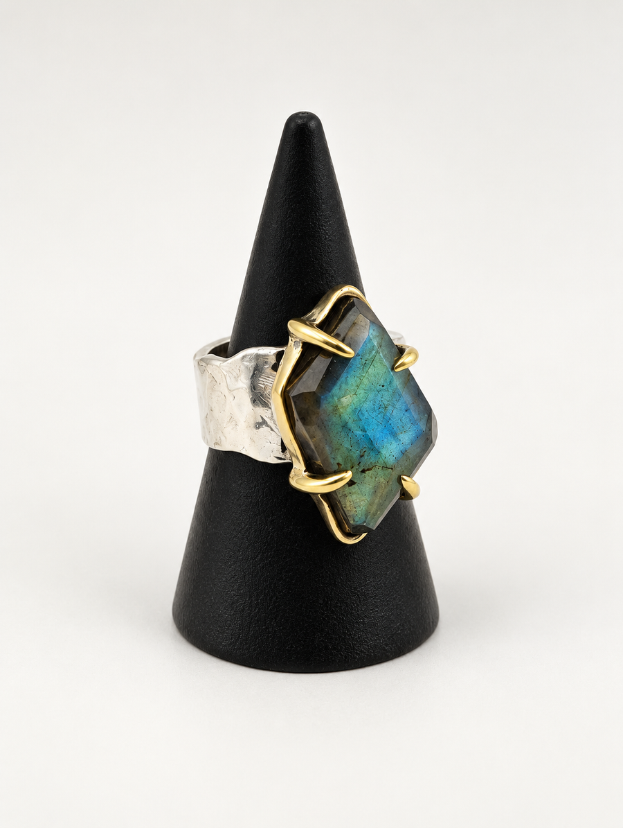 Labradorite Ring on Sterling Band