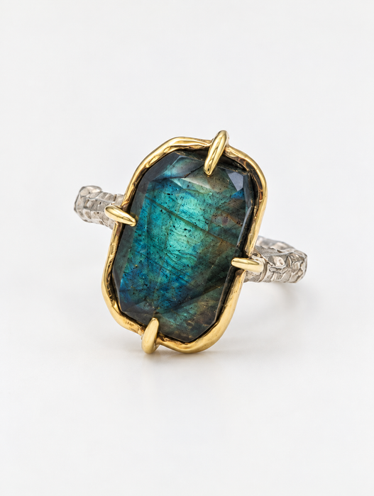Labradorite Ring with Branch Band