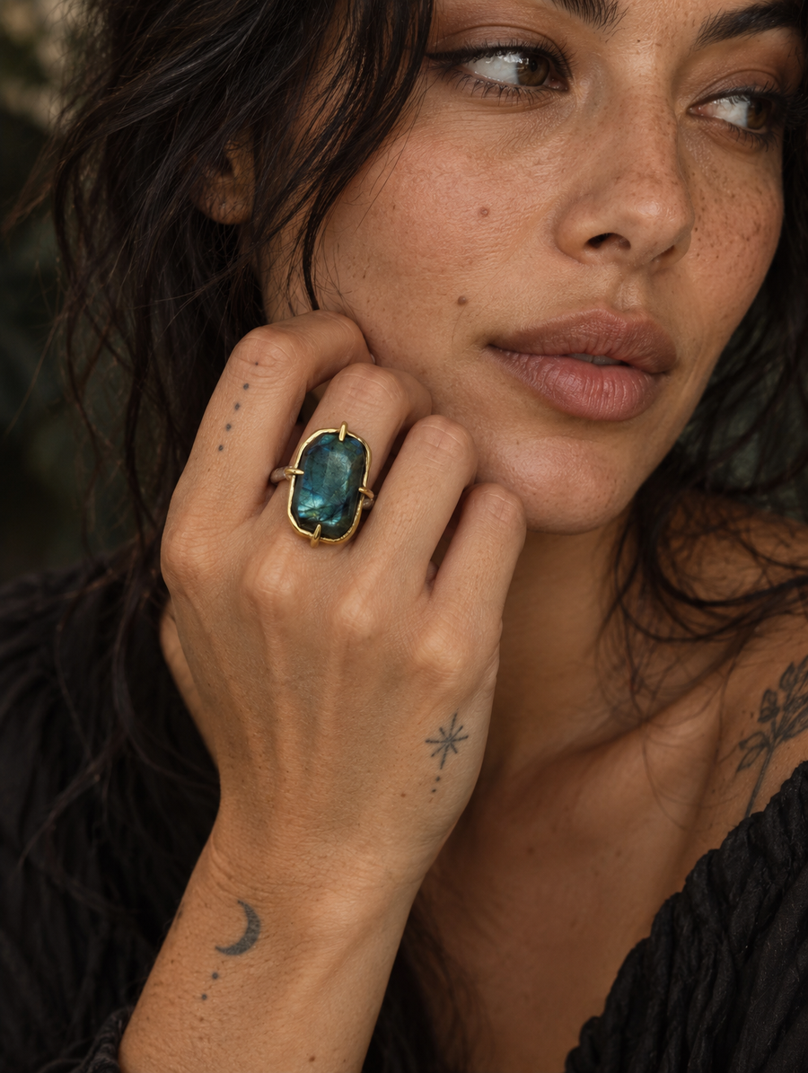 Labradorite Ring with Branch Band